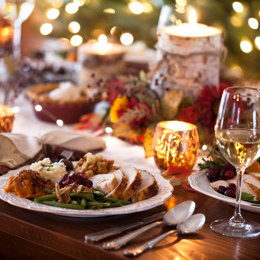 Festive ideas & tips to celebrate Friendsgiving